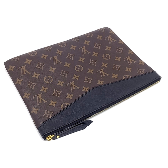 LOUIS VUITTON DAILY CLUTCH (JP)