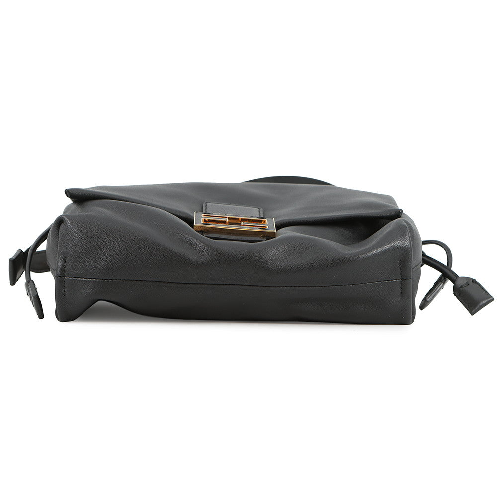 FENDI Mamma baguette Black8BR833 Leather Size Medium