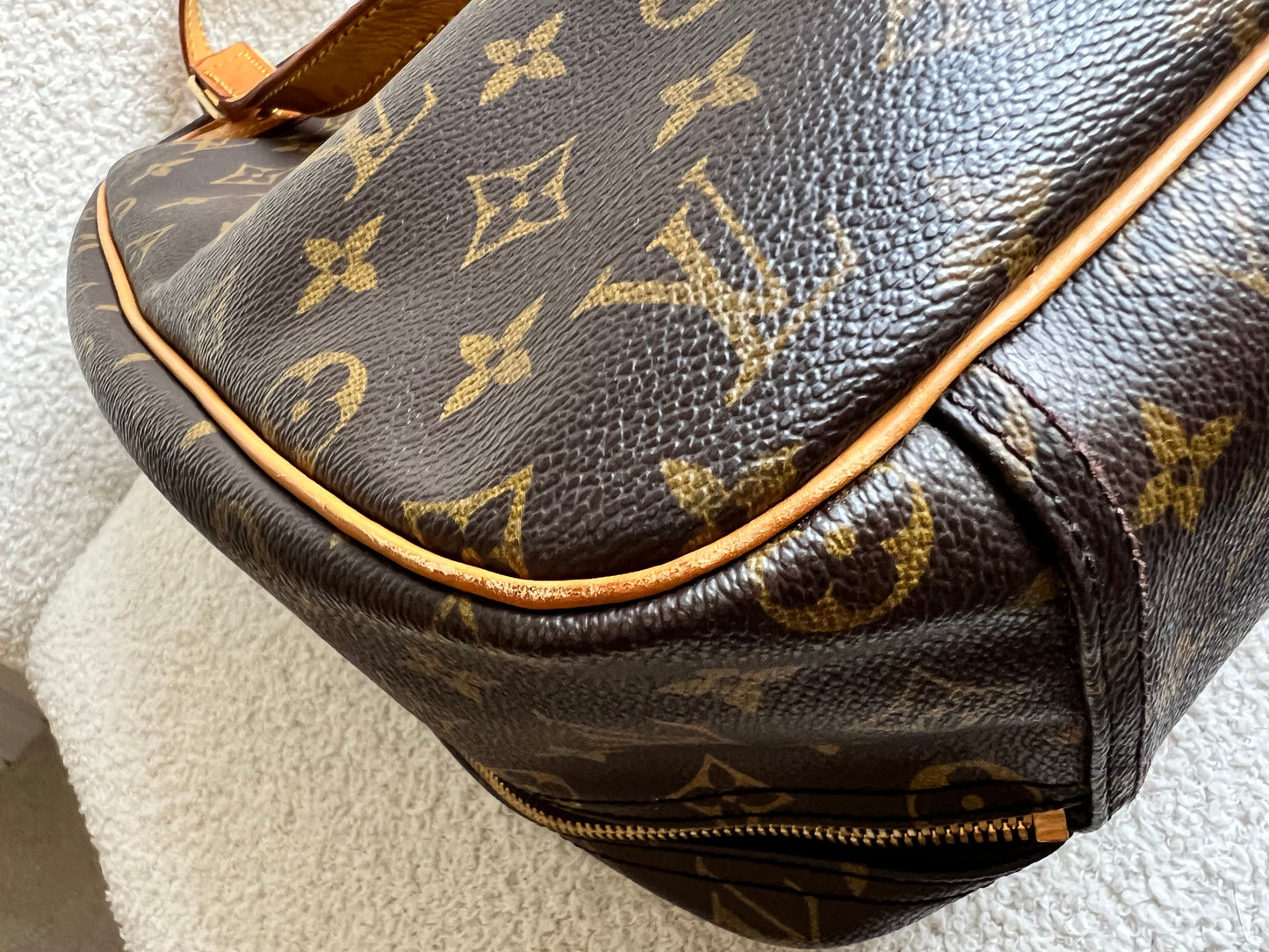 Louis Vuitton Excursion Monogram