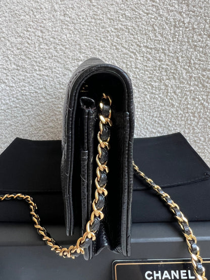 Chanel Black Caviar Wallet on Chain (RRP £2,930)