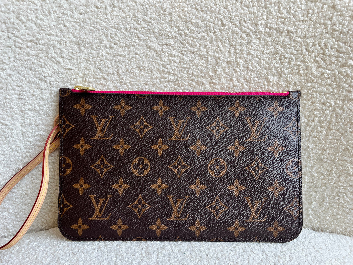 Louis Vuitton Pouch (from Neverfull MM) in Monogram