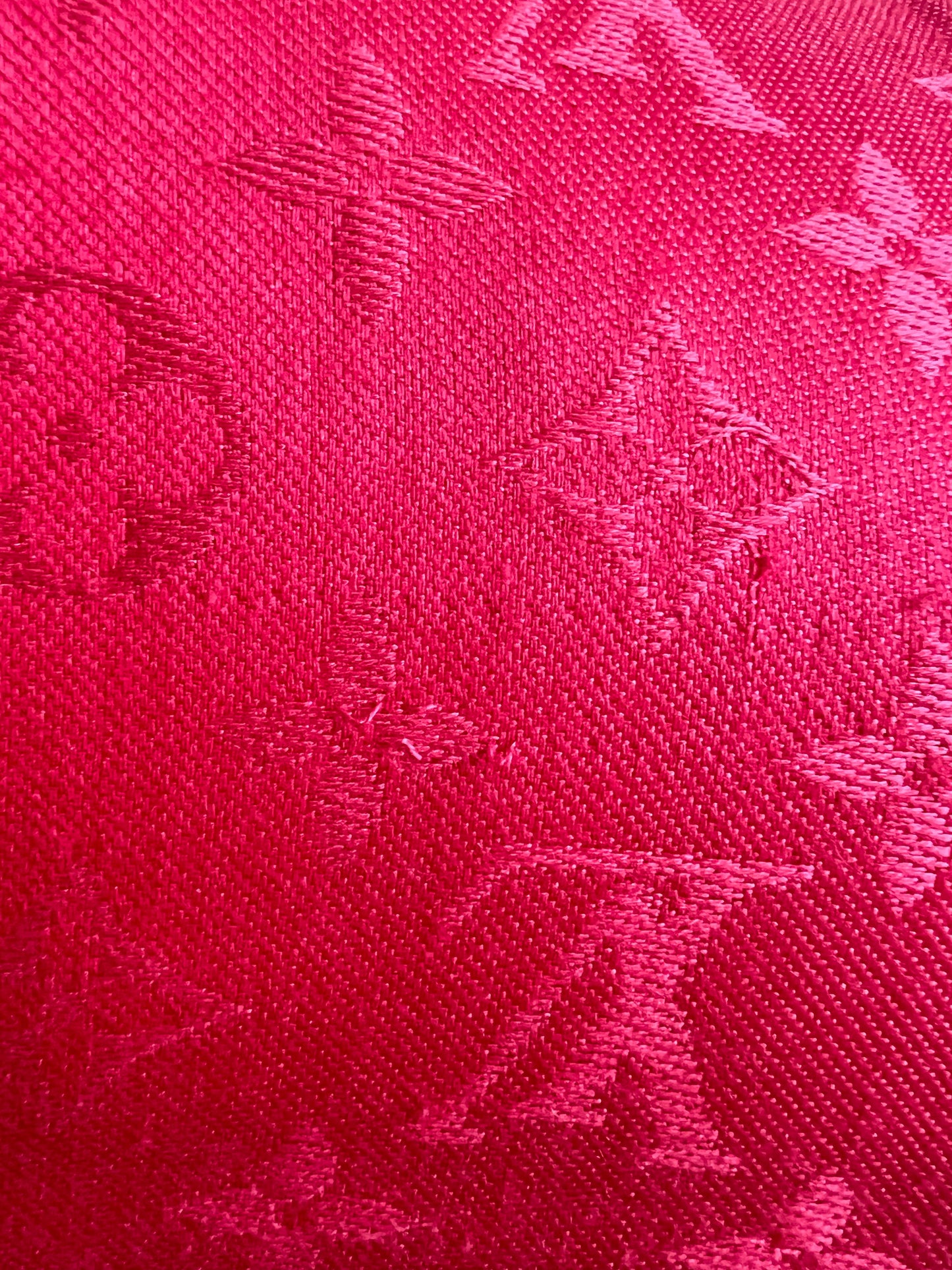 Louis Vuitton Fuchsia Monogram Shawl (RRP £475)