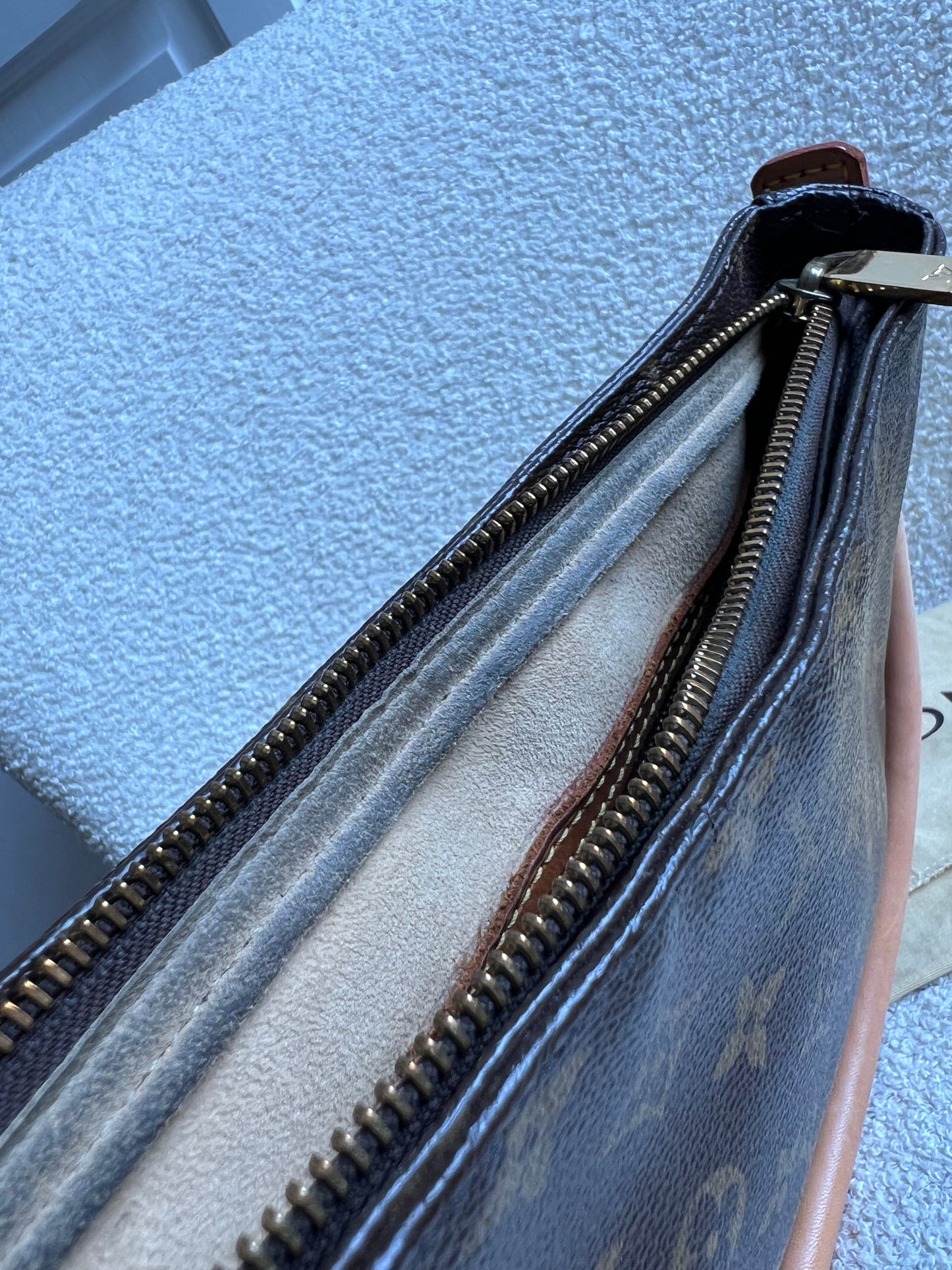 Louis Vuitton Looping MM Monogram