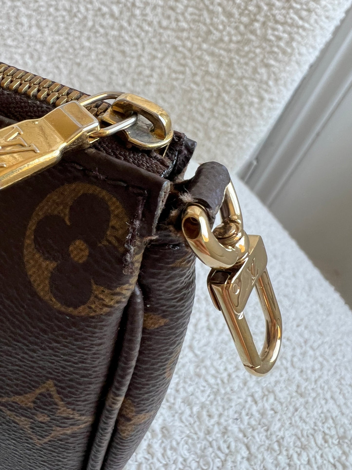 Louis Vuitton Small Pochette Monogram