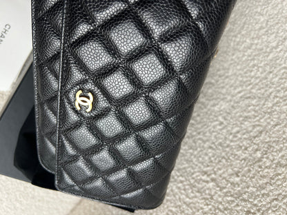 Chanel Black Caviar Wallet on Chain (RRP £2,930)