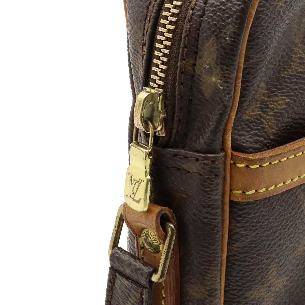 Louis Vuitton Danube Crossbody Bag M45266
