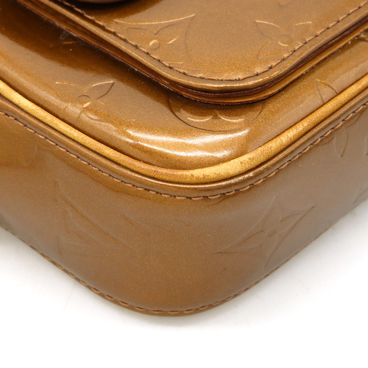 Louis Vuitton Monogram Vernis Christie MM Crossbody M91109