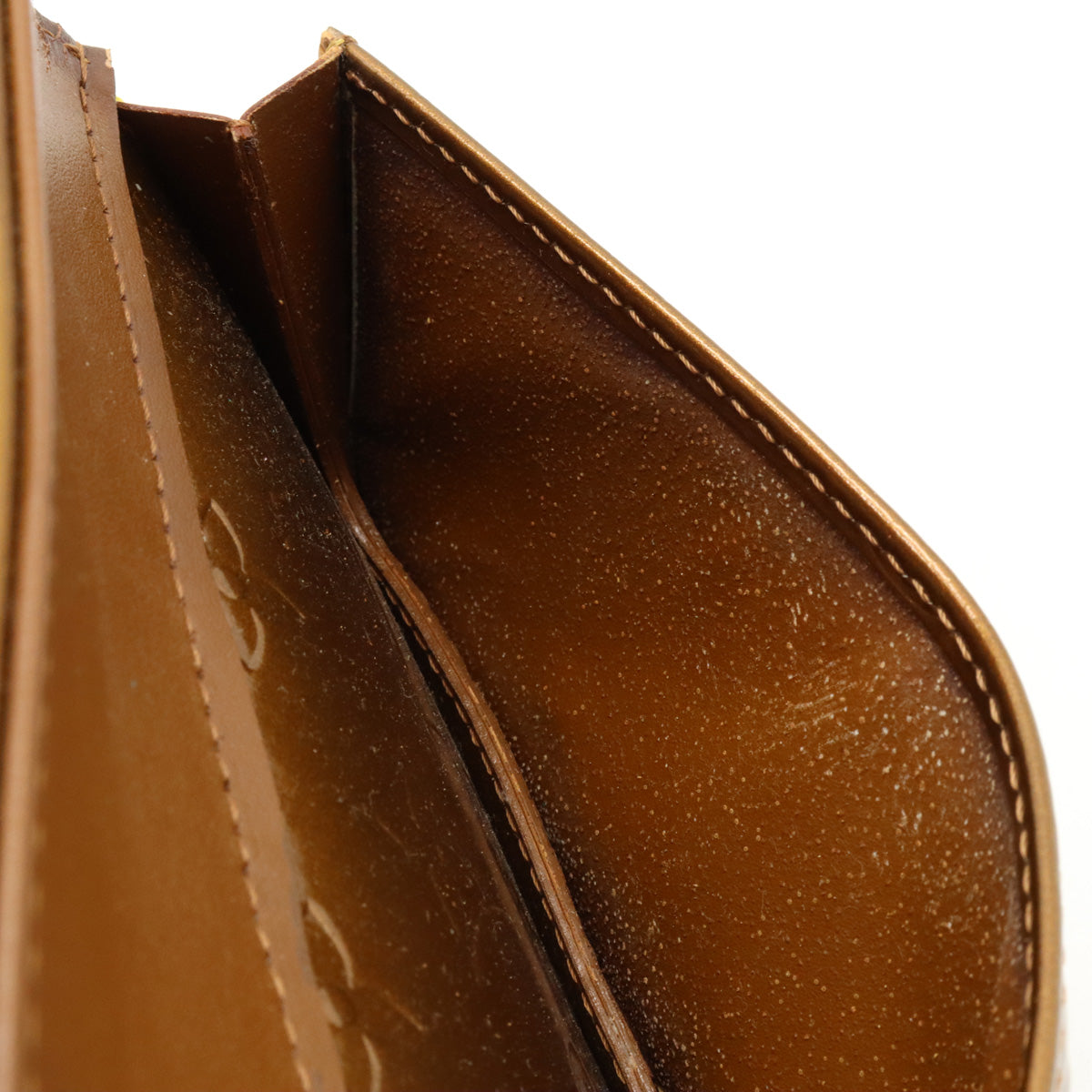 Louis Vuitton Monogram Vernis Christie MM Crossbody M91109