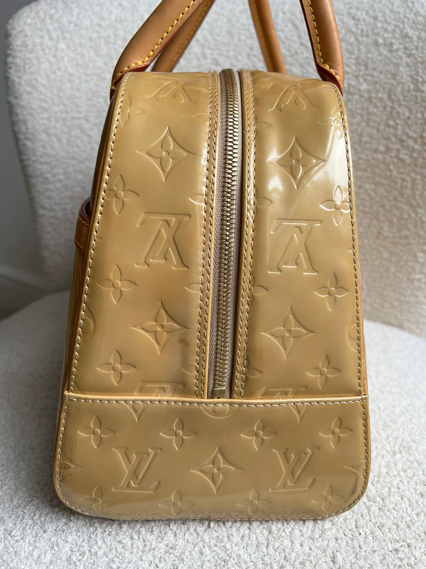 Louis Vuitton Tompkins Square Bag Pearl Monogram Vernis