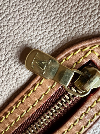 Louis Vuitton Monogram Bucket Bag GM