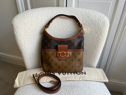 Louis Vuitton Dauphine Hobo PM (RRP £2190)