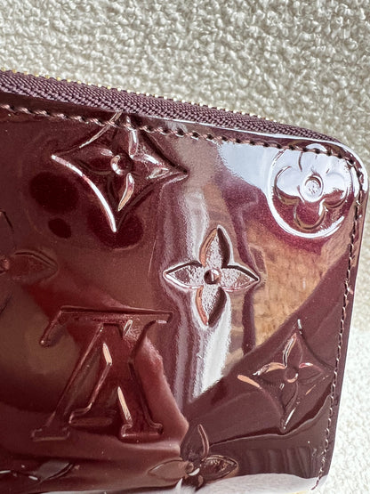 Louis Vuitton Zippy Coin Purse in Amarante Vernis Patent (RRP £420)