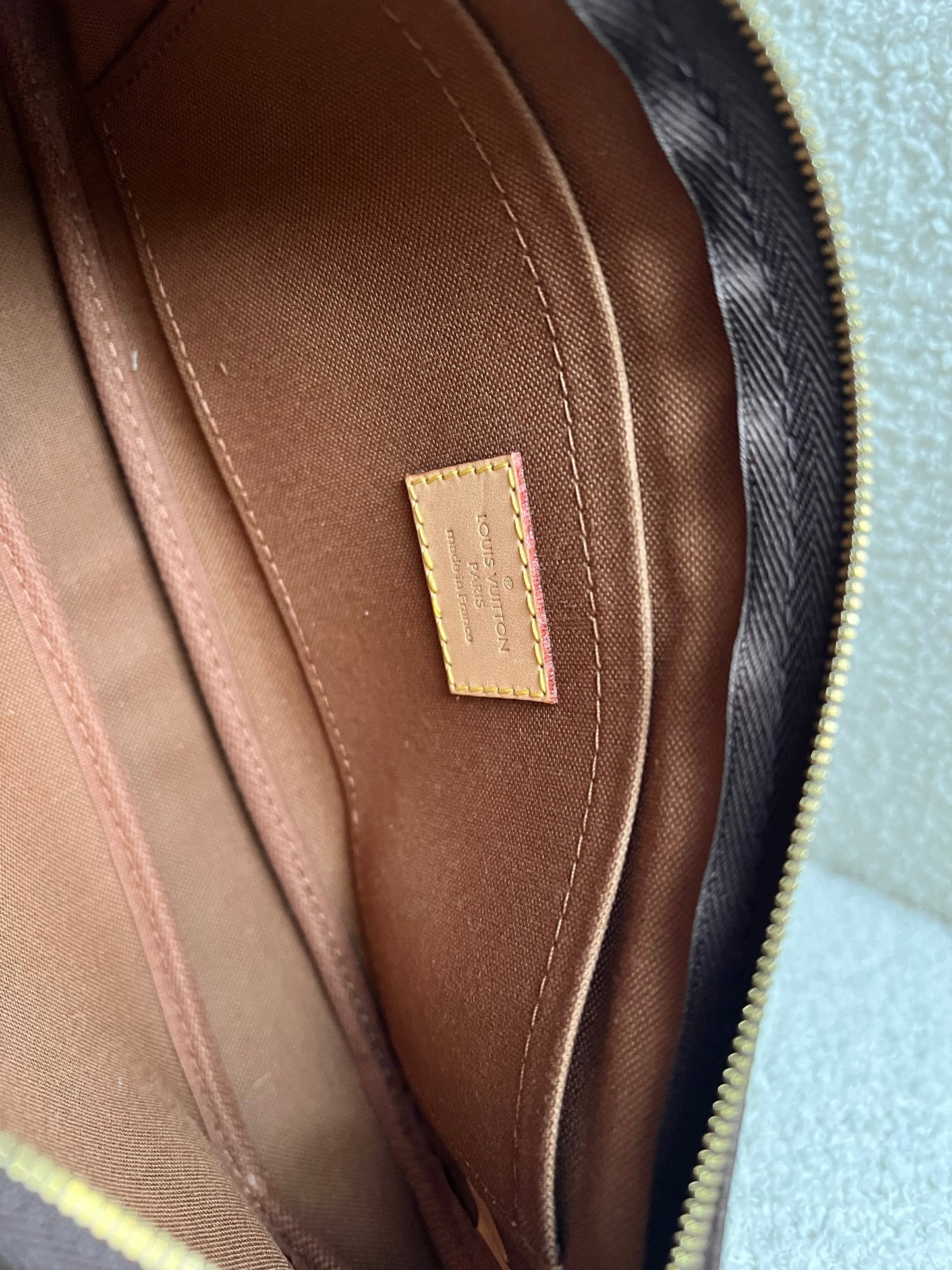 Louis Vuitton Pochette Monogram