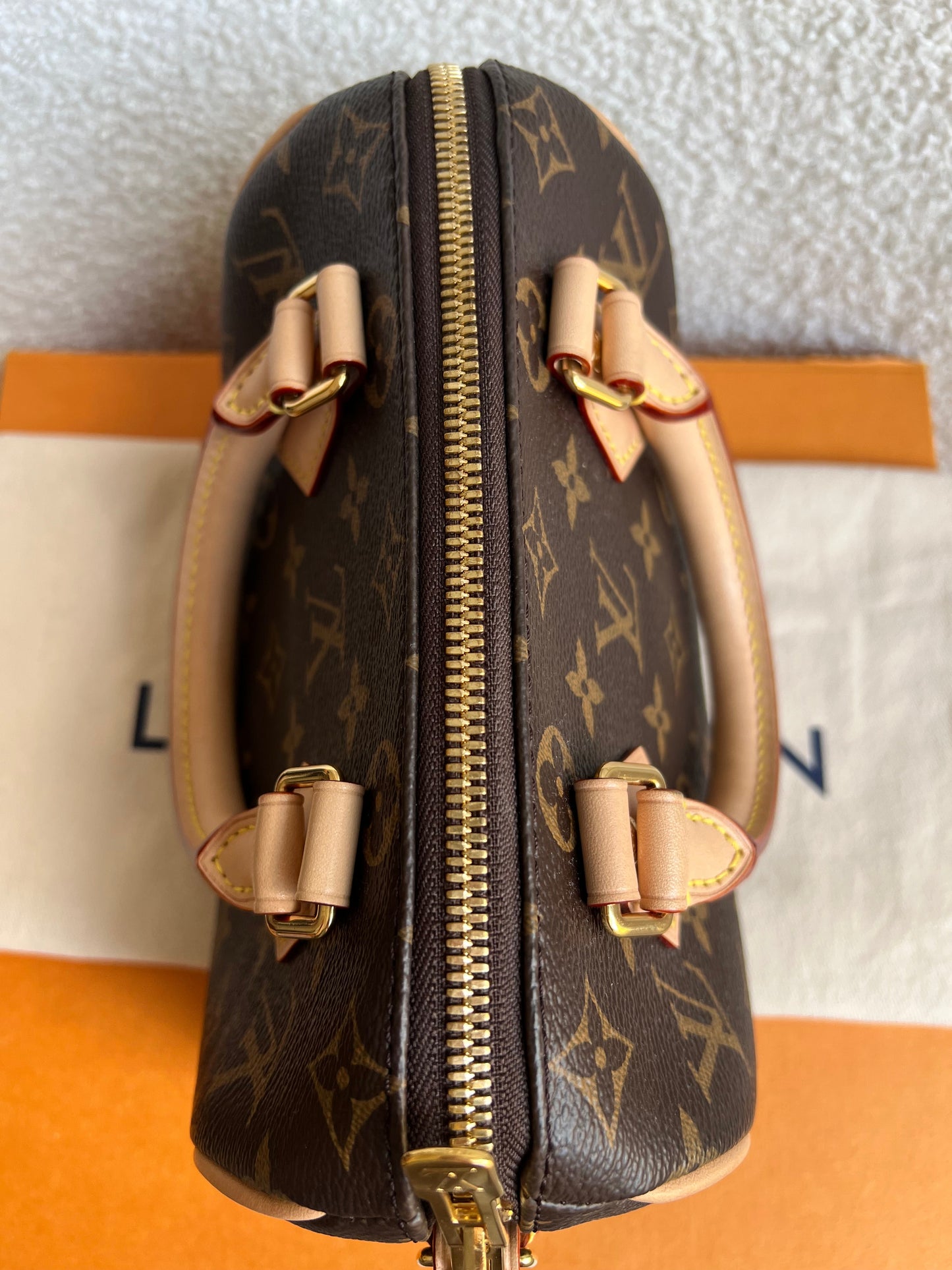Louis Vuitton Speedy Monogram Bandouliere 20 (RRP £1680)
