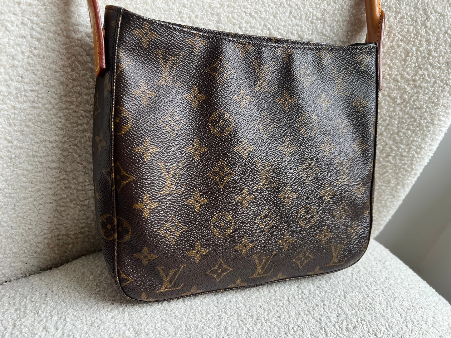 Louis Vuitton Looping MM Monogram