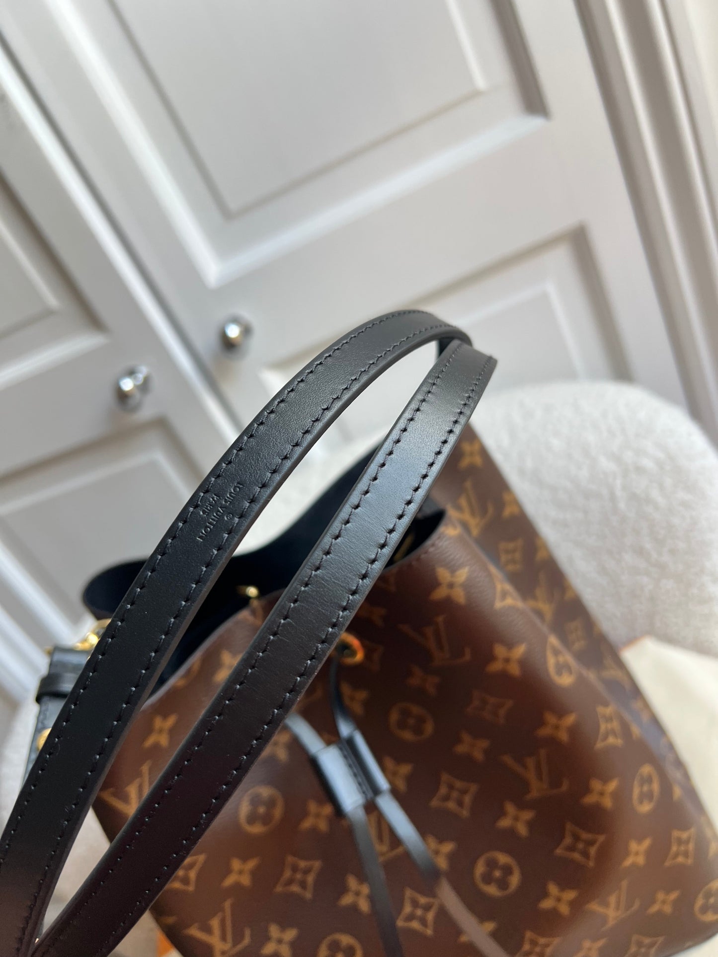Louis Vuitton Neo Noe Monogram and Black (RRP £1,830)