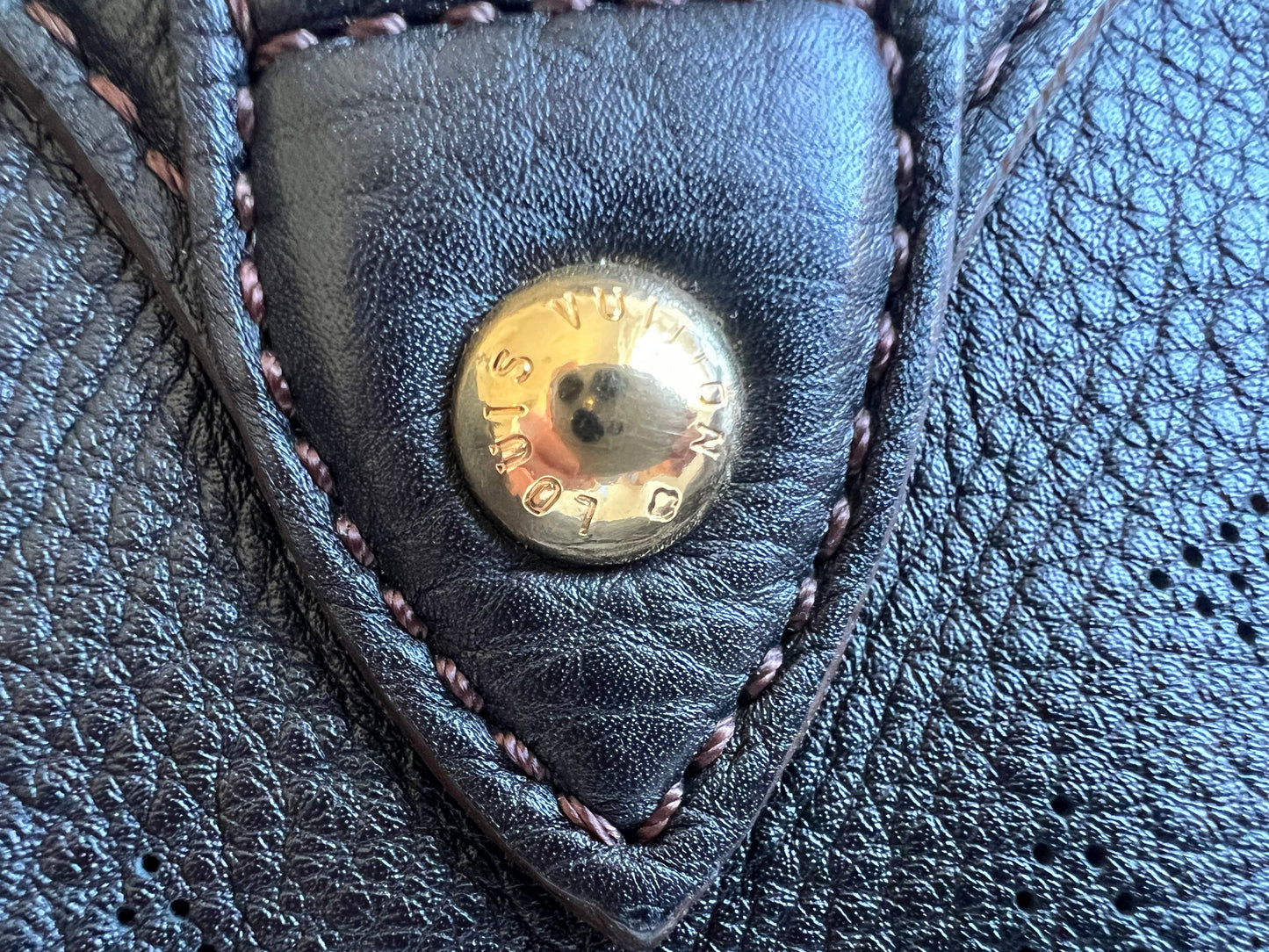 Louis Vuitton Black Monogram Mahina Leather Shoulder Bag