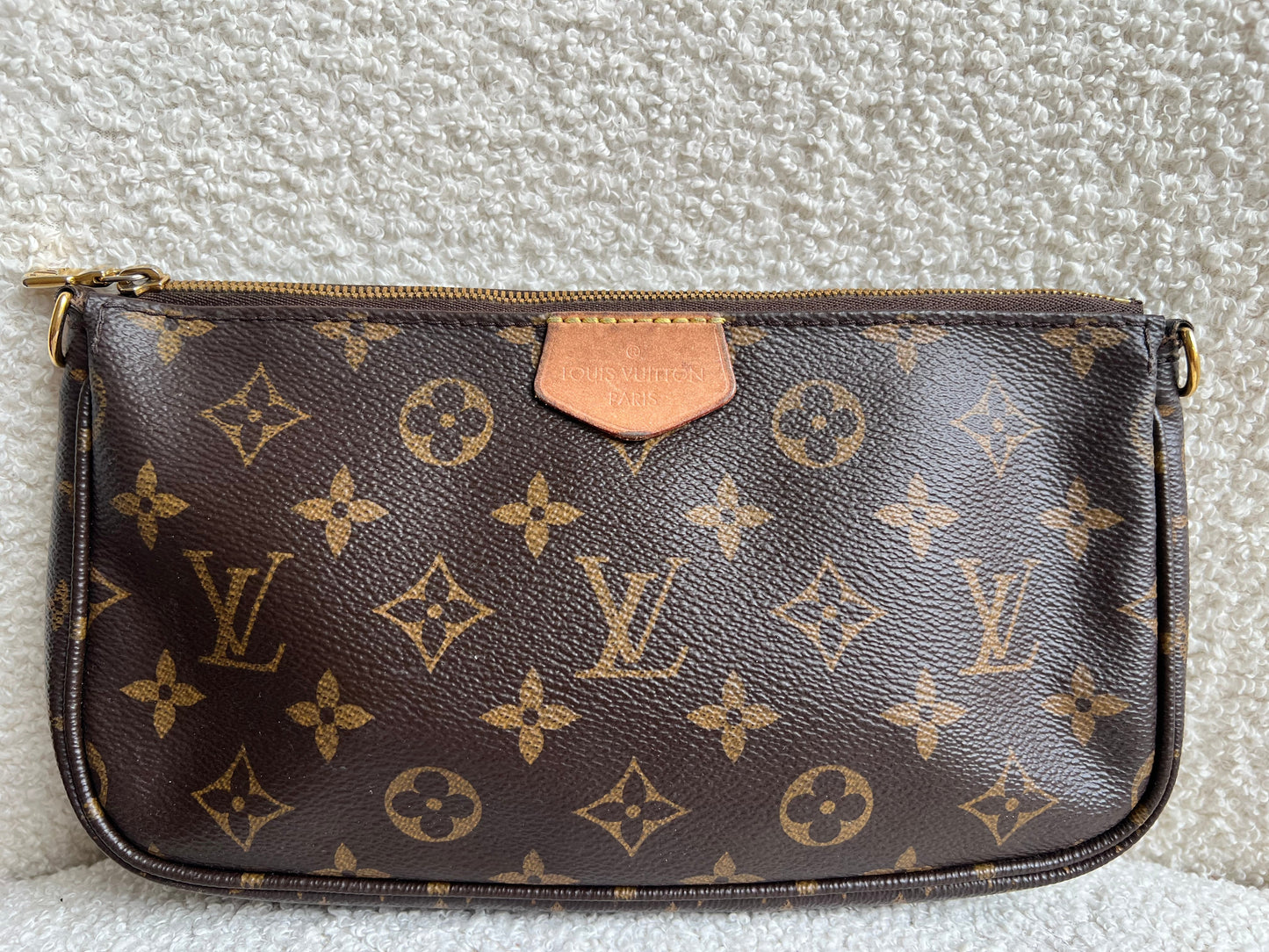 Louis Vuitton Pochette Monogram
