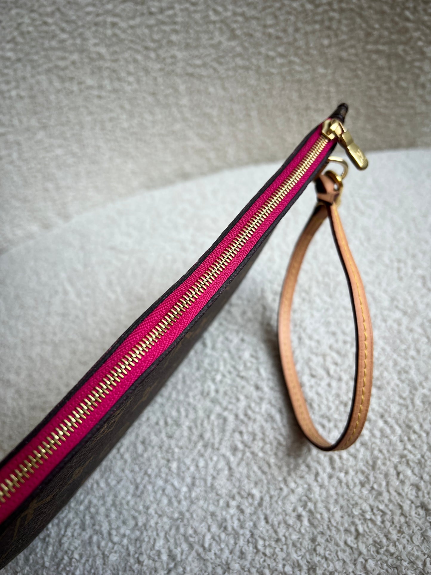 Louis Vuitton Pouch (from Neverfull MM) in Monogram