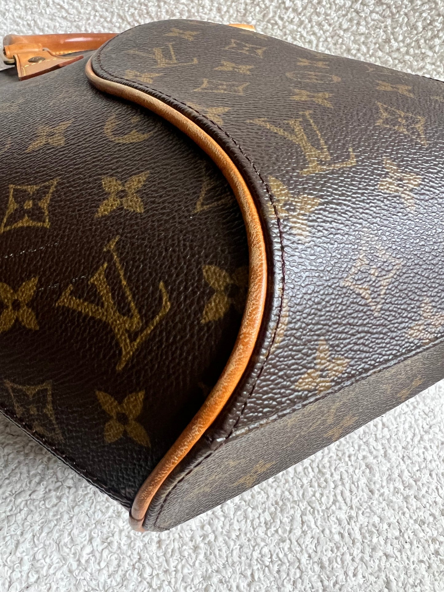 Louis Vuitton Ellipse PM Monogram