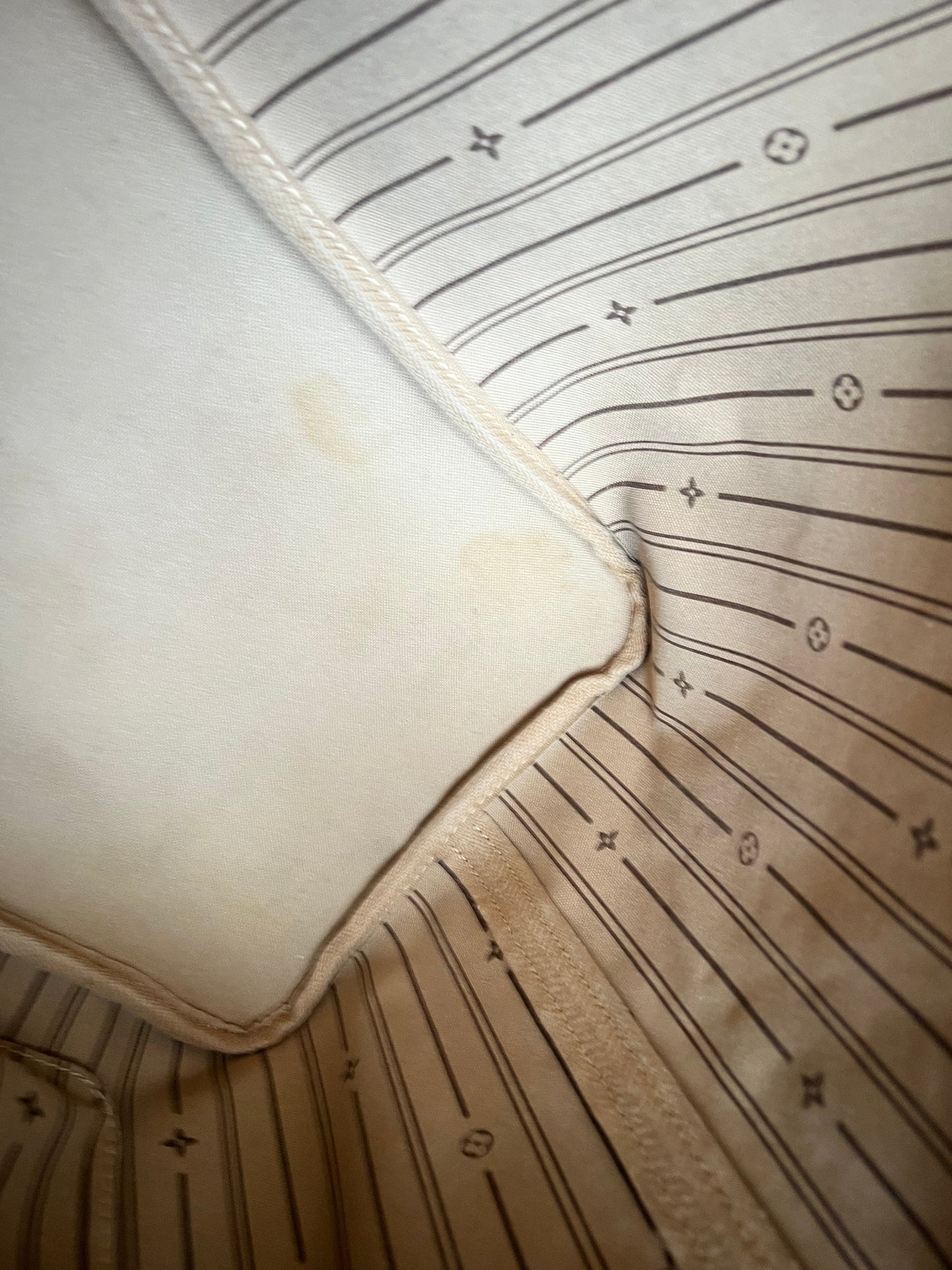 Louis Vuitton Neverfull GM Monogram Beige Interior (RRP £1,460)
