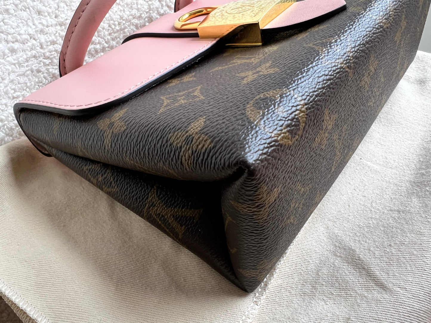Louis Vuitton Locky BB Monogram Rose Poudre (RRP £1650)