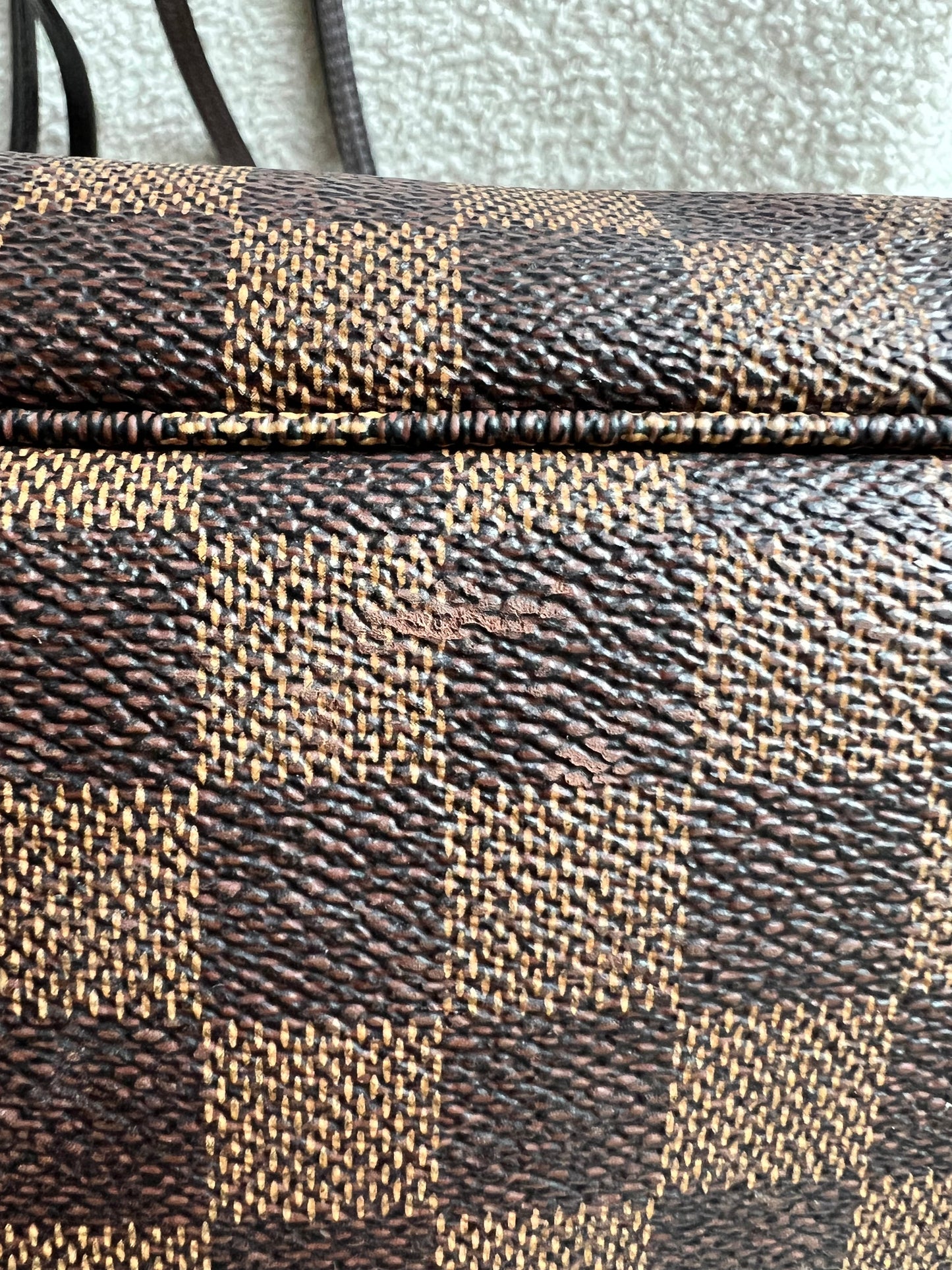 Louis Vuitton Neverfull MM Damier Ebene Cherry Interior (RRP £1,430)