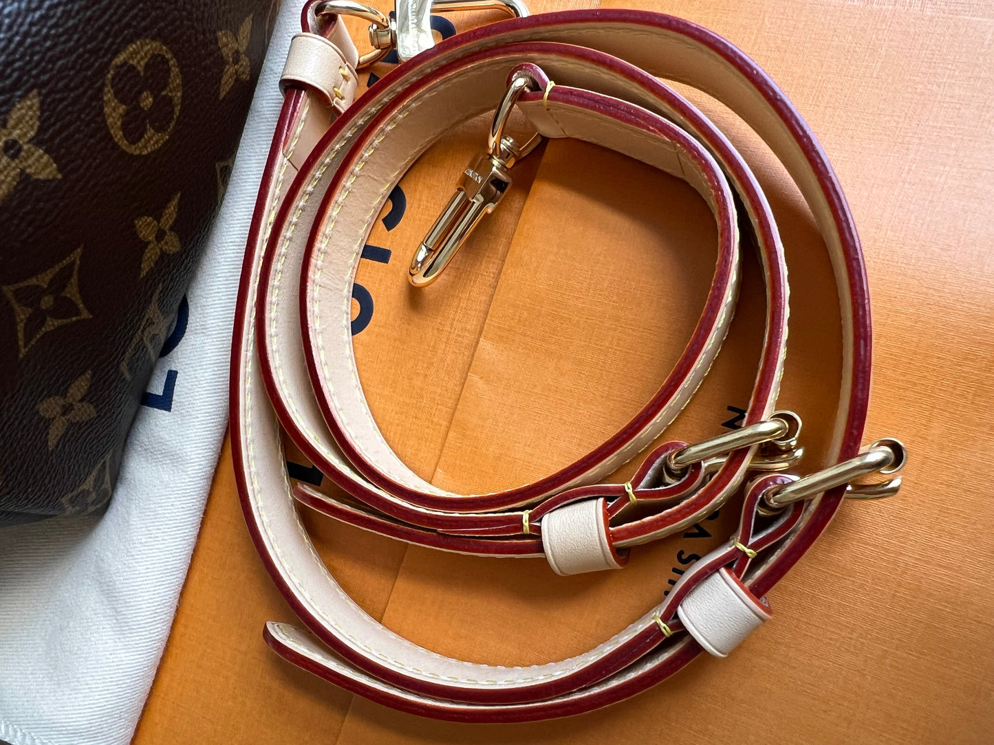 Louis Vuitton Speedy 25 Bandouliere Monogram (RRP £1,470)