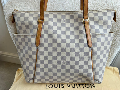 Louis Vuitton Totally MM Damier Azur