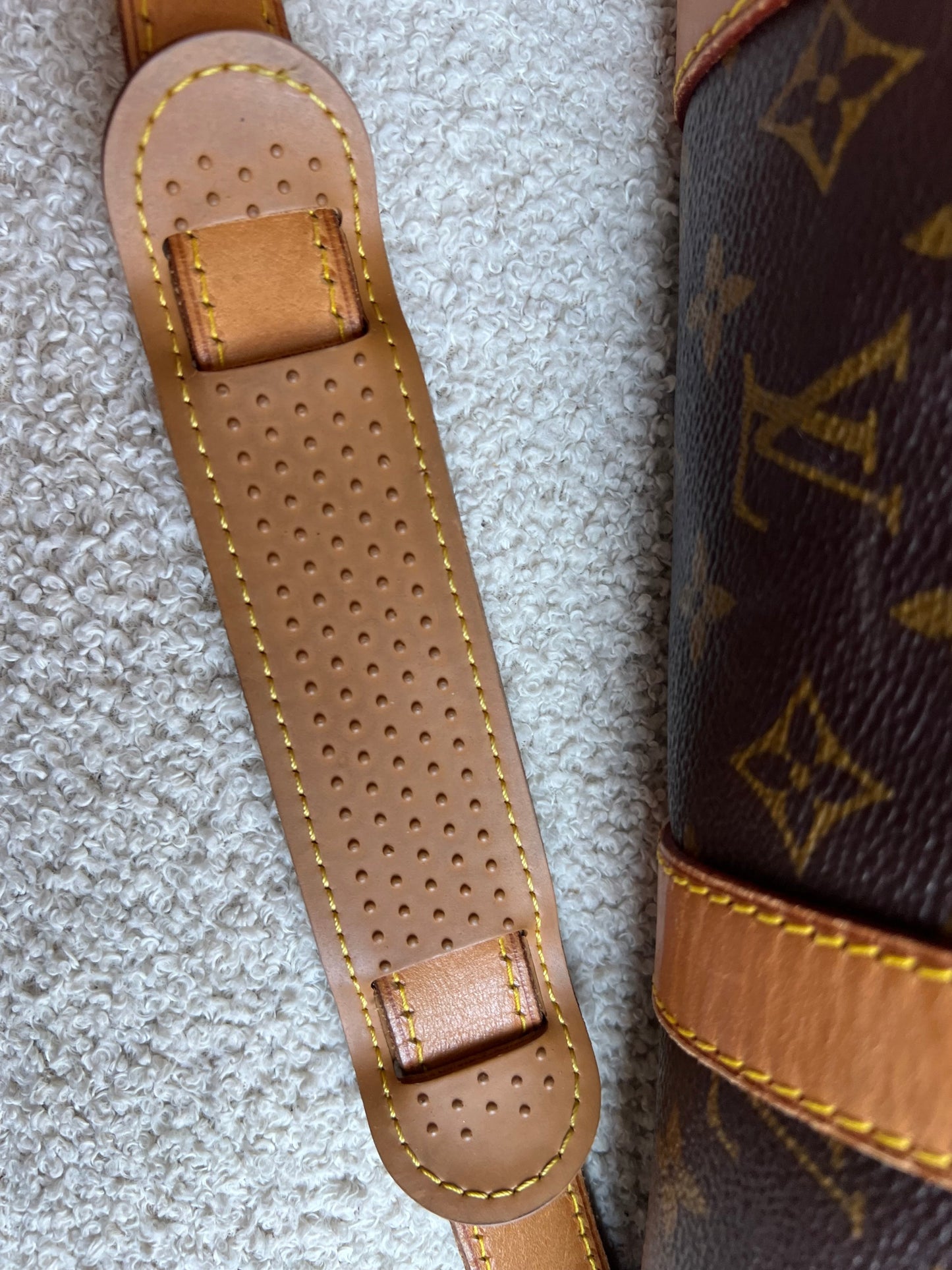 Louis Vuitton Vintage Keepall Bandouliere 55