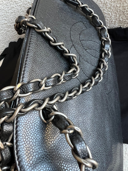 Chanel Vintage Caviar Timeless CC Chain Tote