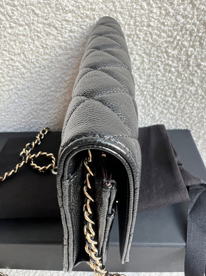 Chanel Black Caviar Wallet on Chain (RRP £2,930)