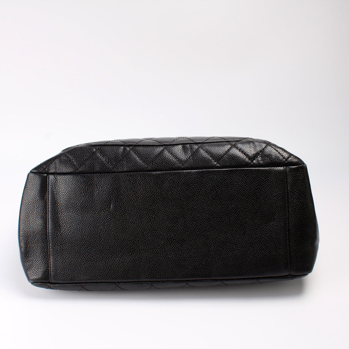 Grand Shopping Tote Caviar