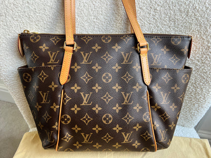 Louis Vuitton Totally PM Monogram