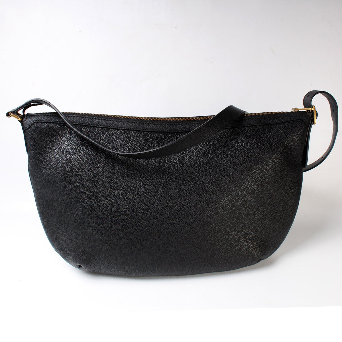 523588 Half Moon Bag