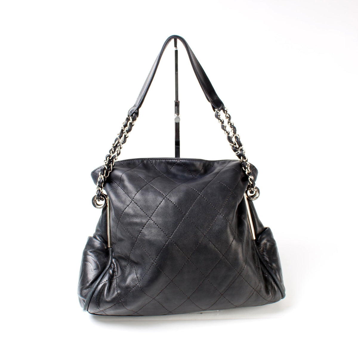 Ultimate Soft Fold Over Tote Lambskin 13M