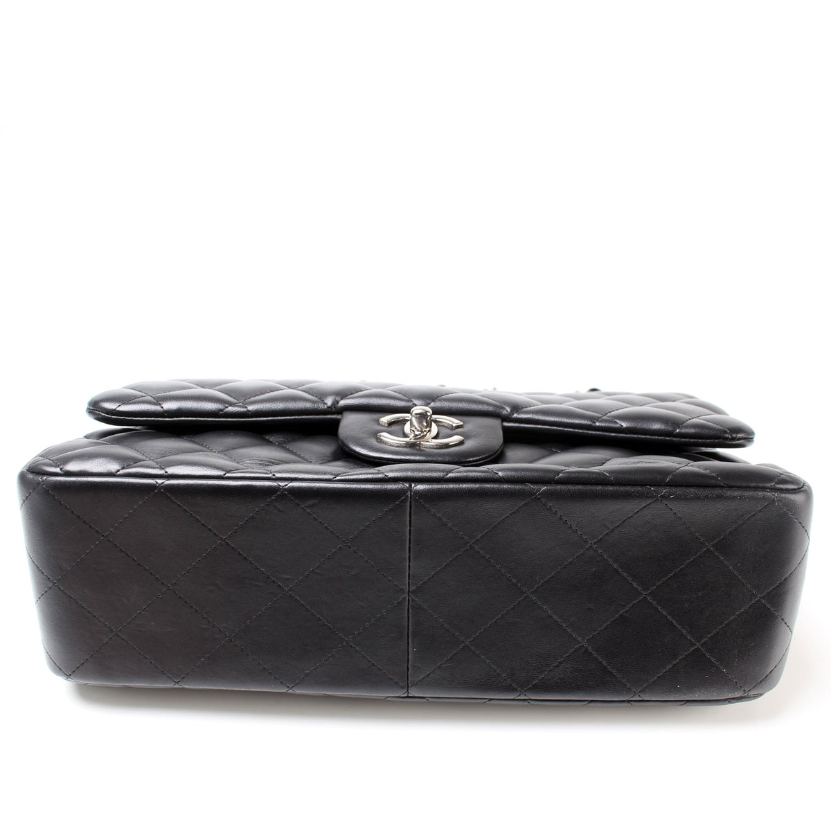 Classic Flap Jumbo Lambskin 14-16M