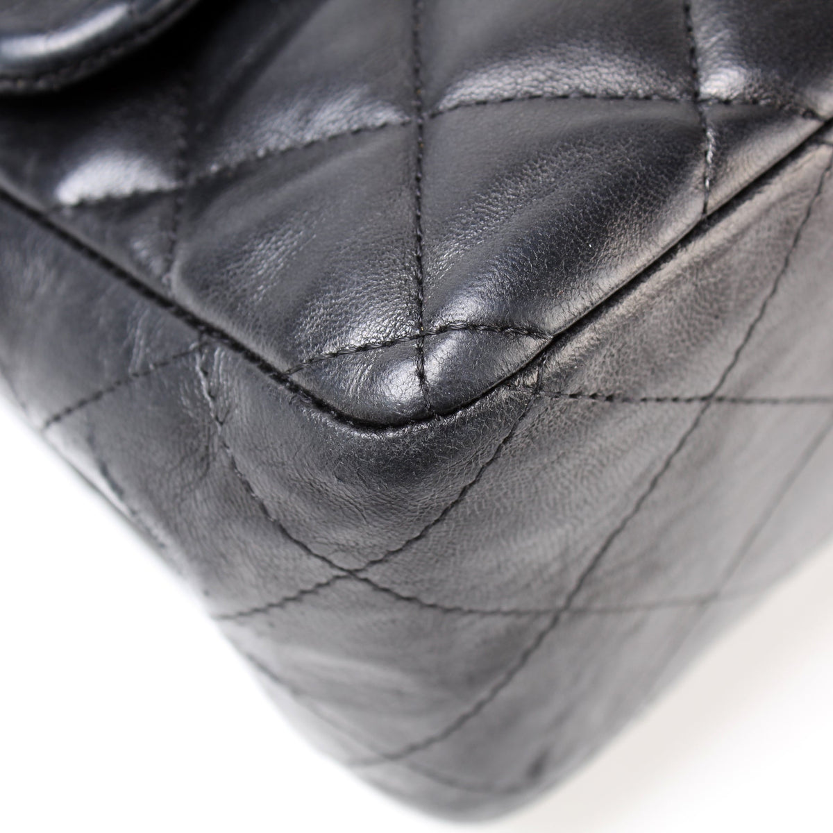 Classic Flap Jumbo Lambskin 13M