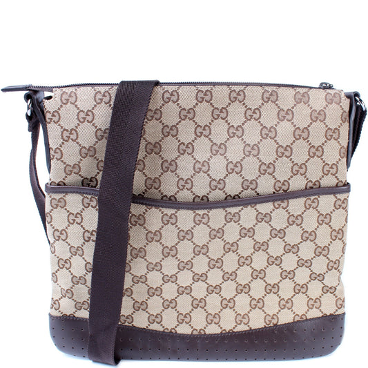145857 GG Canvas Flat Messenger Medium
