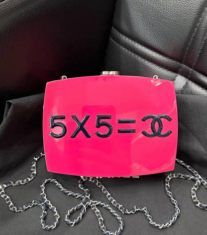 Chanel Ss 2015 Je Ne Suis Pas En E Minaudiere Clutch