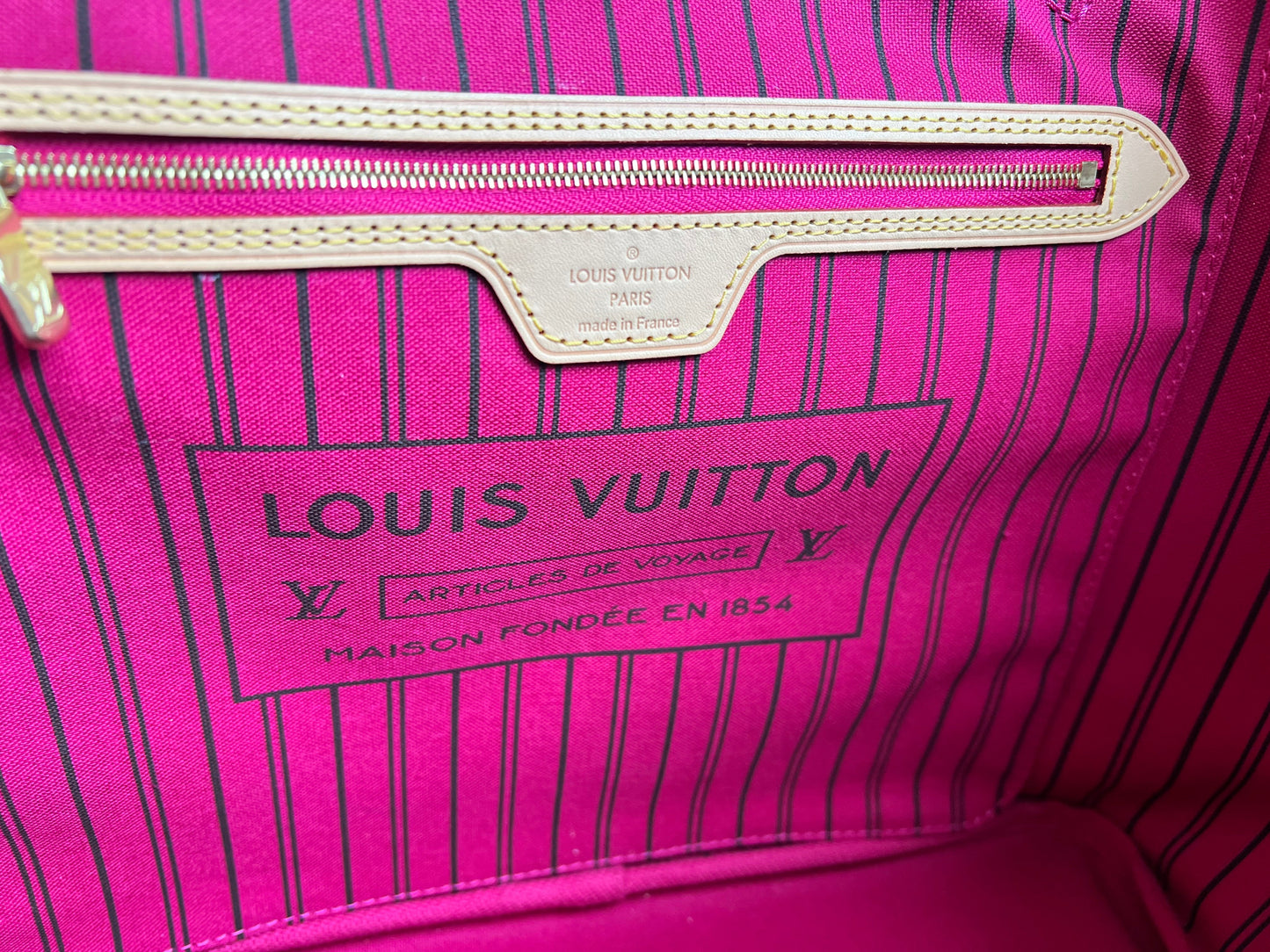 Louis Vuitton Neverfull MM Monogram Pivoine (RRP £1,430)