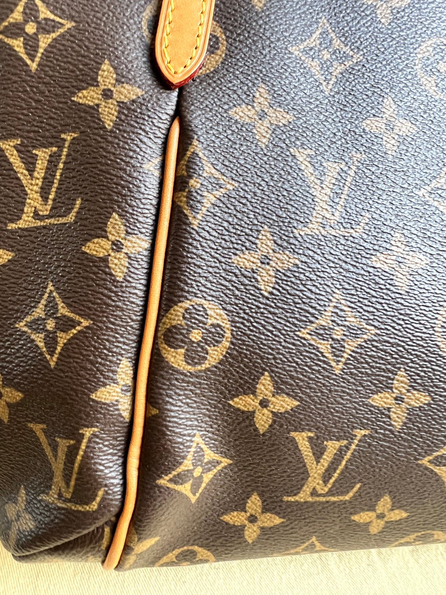 Louis Vuitton Totally PM Monogram