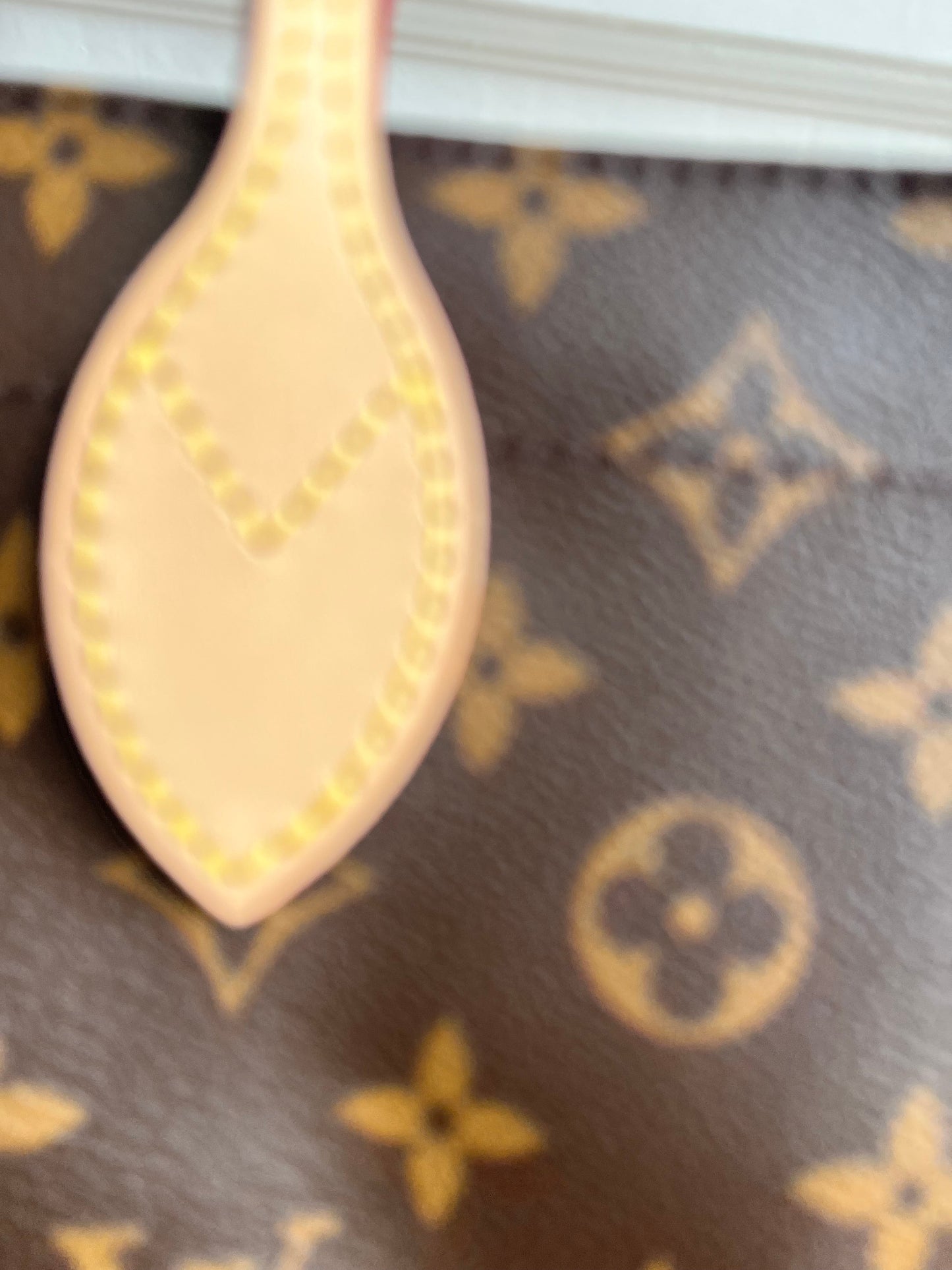 Louis Vuitton Carry It Tote
