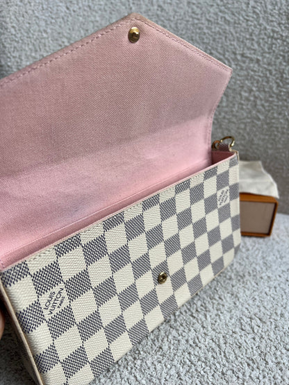 Louis Vuitton Felicie Pochette Damier Azur (RRP £1110)