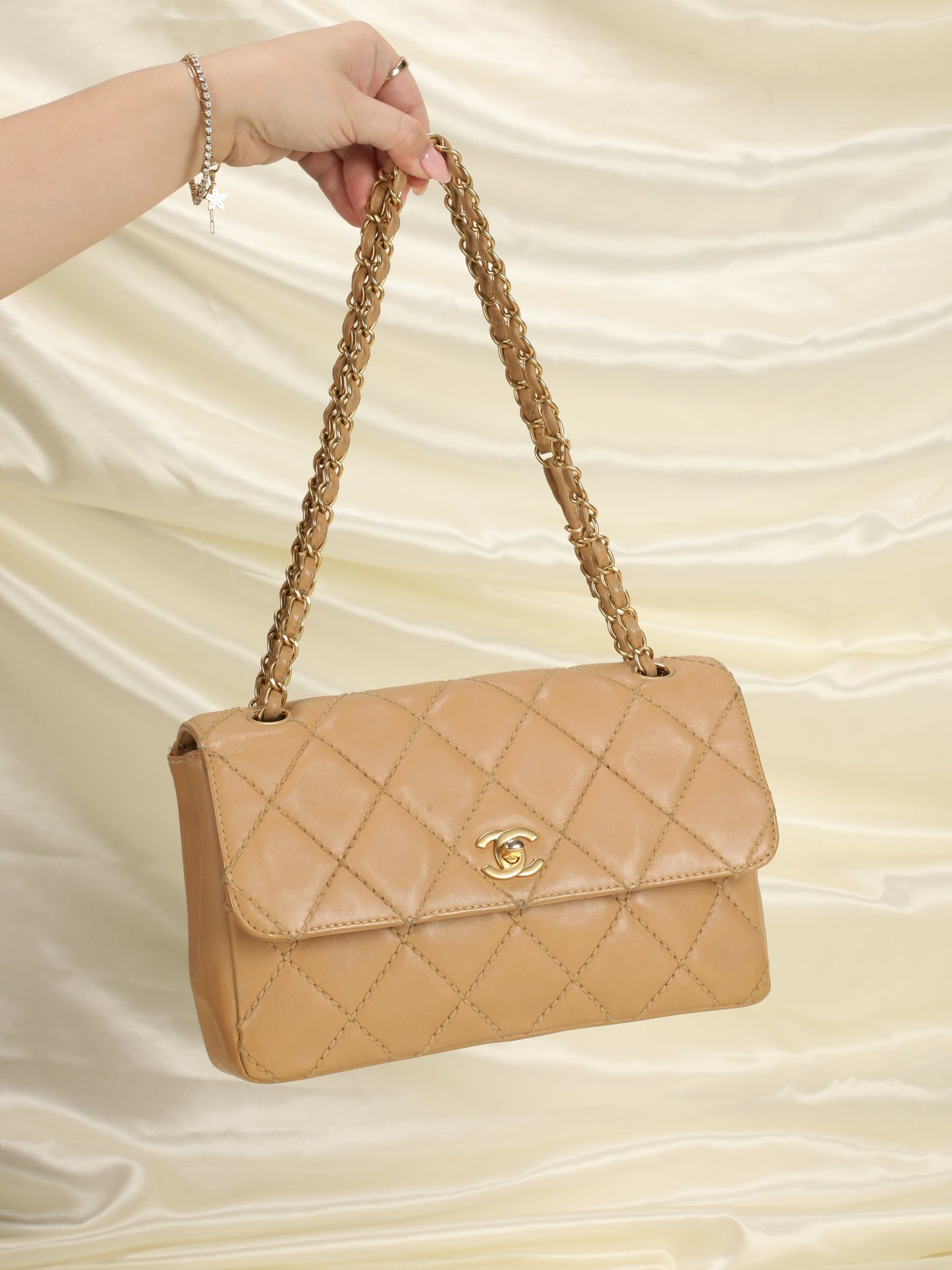 Chanel Flap Beige Shoulder Bag Style