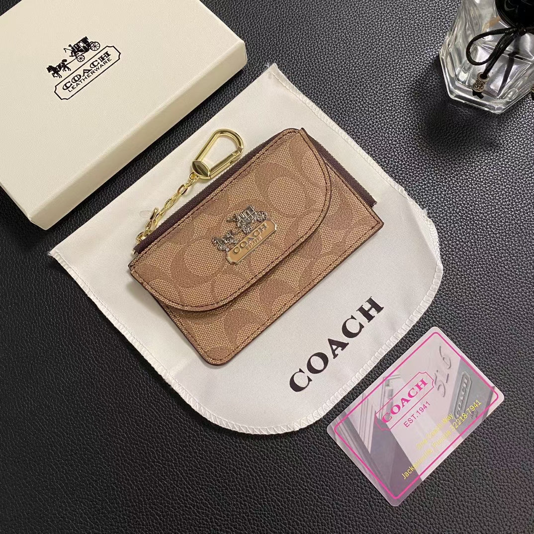 Chic CO Timeless Classic Card Holder Wallet with Slim Design
