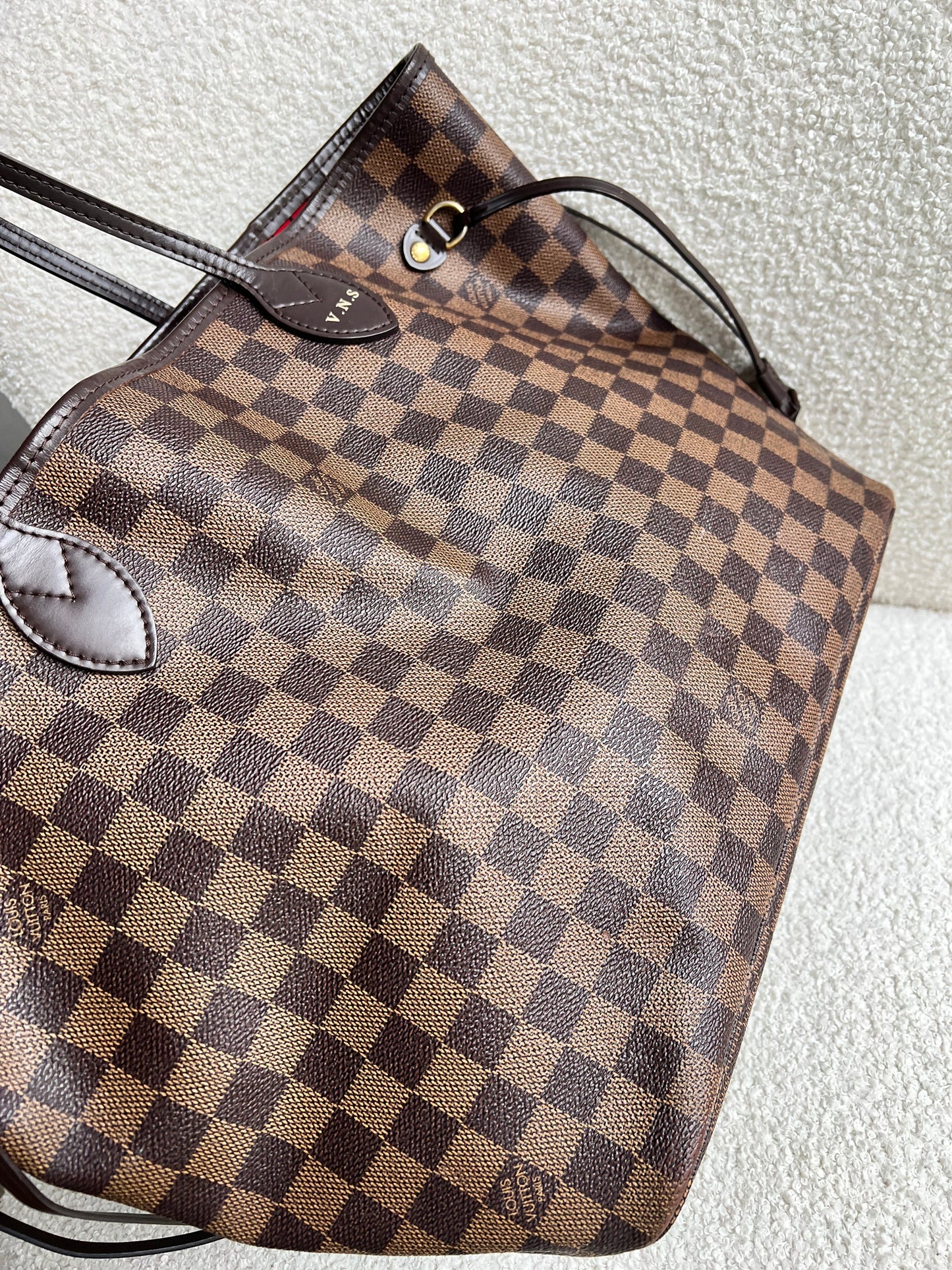 Louis Vuitton Neverfull MM Damier Ebene Cherry Interior (RRP £1,430)