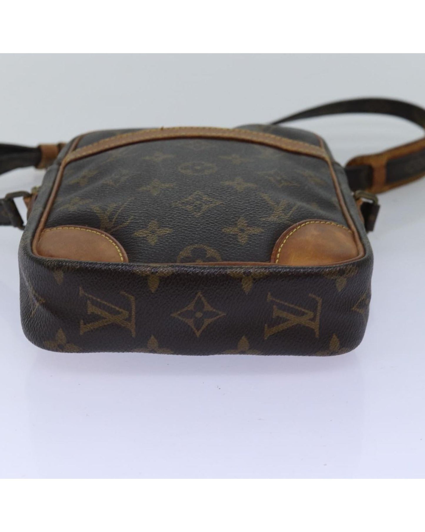 LOUIS VUITTON Pochette Accessoires Monogram Canvas Crossbody Bag M51240 Brown