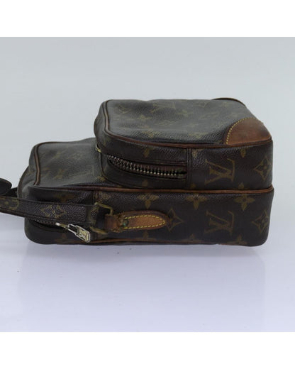 Louis Vuitton Papillon 26 Monogram Canvas Crossbody Bag
