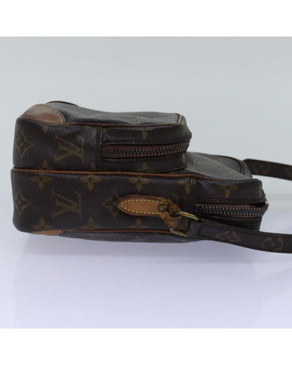 Louis Vuitton Papillon 26 Monogram Canvas Crossbody Bag